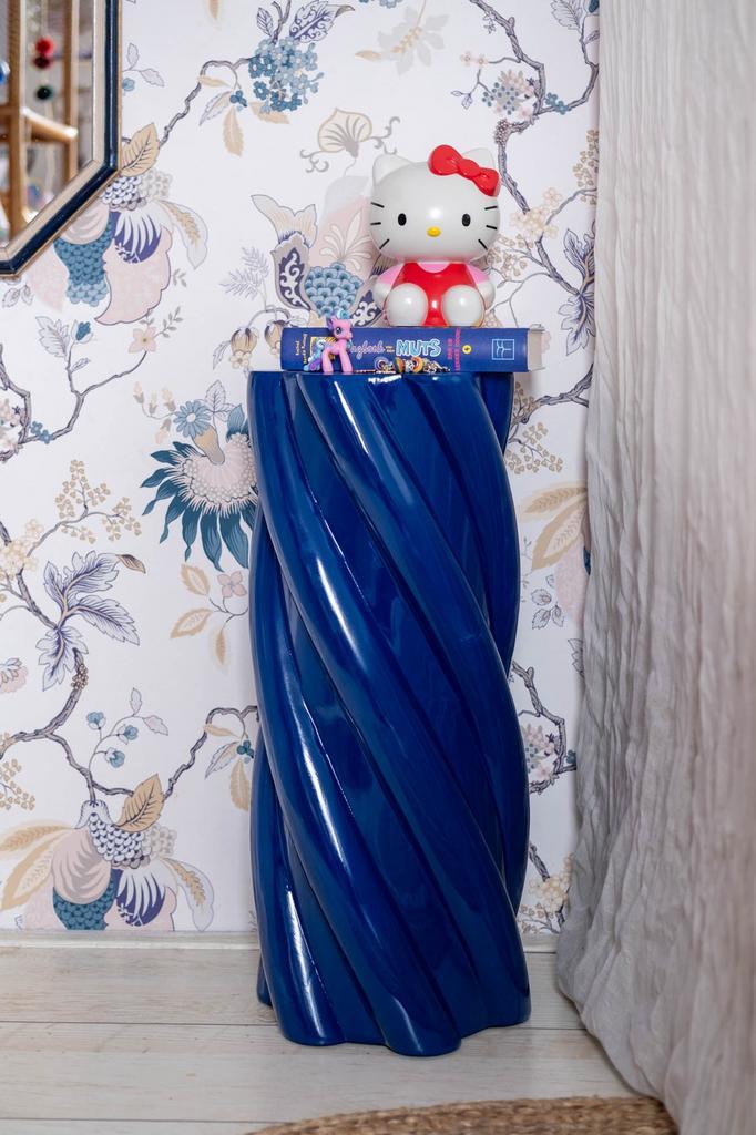 &Klevering Marshmallow Pillar, Huis en Inrichting, Tafels | Bijzettafels, Zo goed als nieuw, Rond, Minder dan 55 cm, Hout, Ophalen