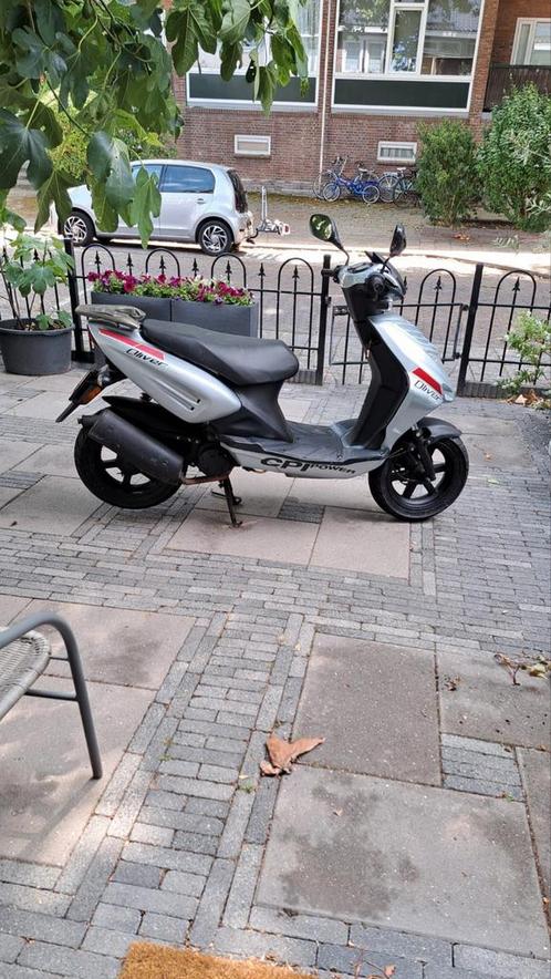 CPI Oliver snorscooter te koop €500, Fietsen en Brommers, Snorfietsen en Snorscooters, Zo goed als nieuw, Overige merken, Elektrisch