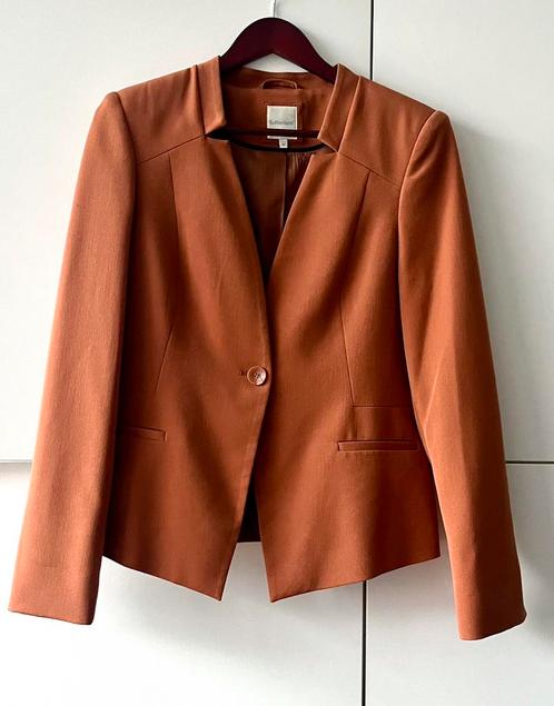 Sutherland colbert terra cotta kleur maat 42, Kleding | Dames, Jasjes, Kostuums en Pakken, Nieuw, Jasje, Maat 42/44 (L), Oranje