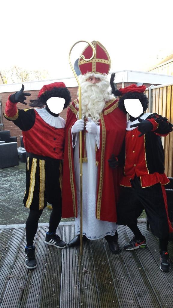 SINTERKLAAS KOSTUUM 25 E PER DAG. PIETENPAK 15 E PER DAG., Diversen, Sinterklaas, Zo goed als nieuw, Ophalen