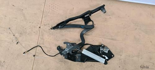 Cabriodak kap scharnier links BMW 1 serie E88 7174773, Auto-onderdelen, Carrosserie en Plaatwerk, BMW, Gebruikt, Ophalen of Verzenden