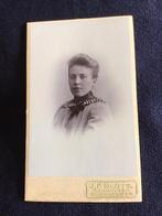 CDV, Vrouw, J.F. BLÖTE, GRONINGEN, Carte de Visite 5, Ophalen of Verzenden, Voor 1940, Gebruikt, Foto