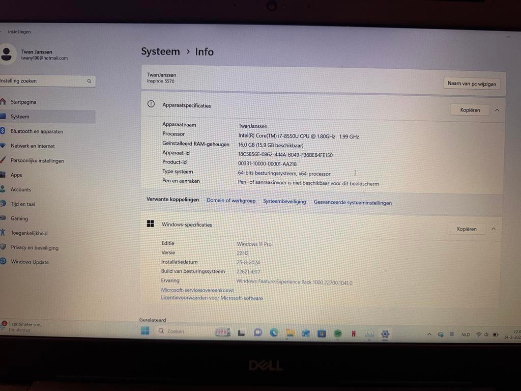 DELL Inspiron 15 5000 series i7 8550u AMD Radeon R7 M460, Computers en Software, Windows Laptops, Gebruikt, Met videokaart, Minder dan 2 Ghz