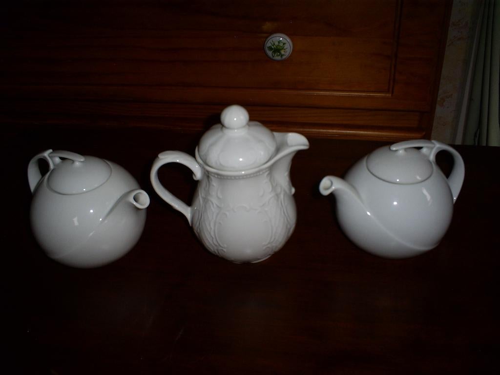 Theepotten Seltmann Weiden Bavaria D.E. 2 st en koffiekan, Verzamelen, Ophalen of Verzenden, Zo goed als nieuw, Porselein, Overige typen