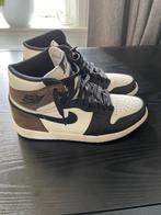 Jordan’s 1 Mocca maat 42 heel weinig gedragen, Jordan, Ophalen of Verzenden, Zo goed als nieuw, Sneakers of Gympen