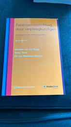 Patientenvoorlichting door verpleegkundige, Gelezen, Marieke van der Burgt; Berty Terra; Els van Mechelen-Gevers, Sociale wetenschap