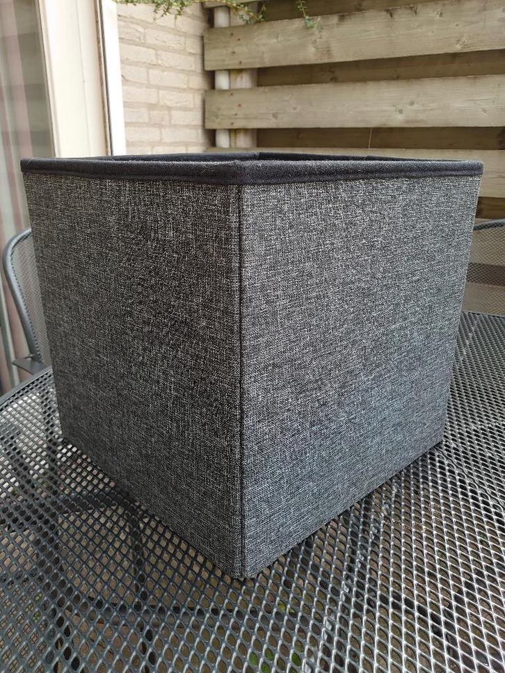 grote grijze stoffen opberg kubus bak mand 35 x 35 cm, Huis en Inrichting, Woonaccessoires | Schalen en Manden, Nieuw, Mand, Vierkant