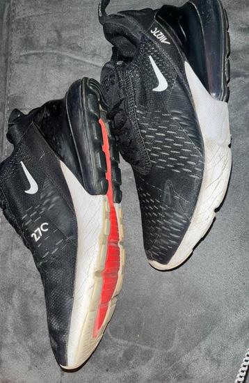 Nike Air Max 270 - Maat 40 - Zo goed als nieuw! beschikbaar voor biedingen