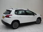 Peugeot 2008 PureTech 82 Active € 12.450,00, Auto's, Peugeot, Nieuw, 47 €/maand, Origineel Nederlands, 5 stoelen