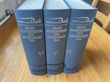Van Dale - Groot woordenboek der Nederlandse taal (3 delen) beschikbaar voor biedingen