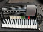 Hohner Accordeon Elektrische,120 bas, goed staat, Met koffer, Zo goed als nieuw, Hohner, 120-bas