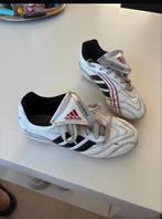 Adidas Puntero Voetbalschoentjes Maat 33, Sport en Fitness, Voetbal, Ophalen of Verzenden, Gebruikt, Schoenen