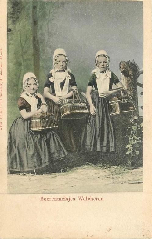 (381-067-021) Zeeland Boerenmeisjes Walcheren, Verzamelen, Ansichtkaarten | Nederland, Zeeland, Verzenden