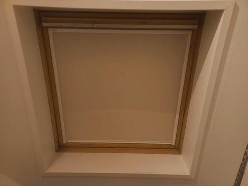 Velux DKL S06 Verduisterend Rolgordijn, Doe-het-zelf en Verbouw, Rolluiken, Zo goed als nieuw, 100 tot 150 cm, 100 tot 150 cm