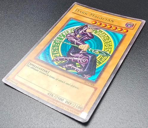 Yu-Gi-Oh! Kaart Starter Deck Yugi Dark Magician SDY-006, Hobby en Vrije tijd, Verzamelkaartspellen | Yu-gi-Oh!, Zo goed als nieuw