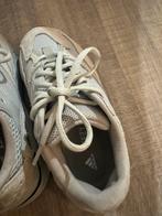 Adidas Yeezy Boost 700 Salt, Ophalen of Verzenden, Zo goed als nieuw, Wit, Sneakers of Gympen