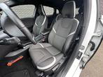 Volvo V40 2.0 D3 Dynamic Edition | Camera | Keyless | Naviga, Auto's, Volvo, Stof, Gebruikt, Euro 6, 4 cilinders