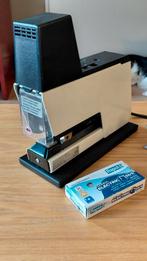 Isaberg Rapid A105  contactloze elektrische nietmachine, Ophalen of Verzenden