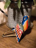 Antieken knijp vogel, Ophalen