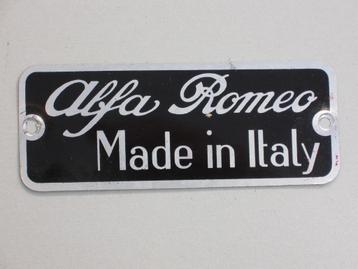 DIV 060 ALFA ROMEO metalen merkplaatje.  beschikbaar voor biedingen