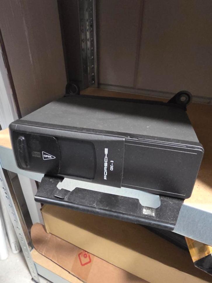 Porsche CDC-3 CD-wisselaar 911 996/986/955, Auto-onderdelen, Elektronica en Kabels, Porsche, Gebruikt, Ophalen of Verzenden