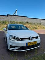 Volkswagen Golf 1.0 TSI 110pk 5D 2018 Wit, Auto's, Start-stop-systeem, Stof, Wit, Handgeschakeld