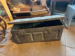 Stoere ijzeren kist/ opbergbak, Huis en Inrichting, Woonaccessoires | Kisten, Ophalen of Verzenden, Zo goed als nieuw, 50 tot 100 cm