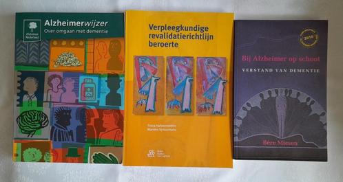Verpleegkundige Alzheimer beroerte dementie verplegen, Boeken, Esoterie en Spiritualiteit, Zo goed als nieuw, Achtergrond en Informatie