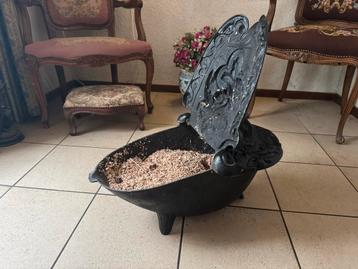 Gietijzeren Kolenbak/Kolenkit - Wegens Verhuizing beschikbaar voor biedingen
