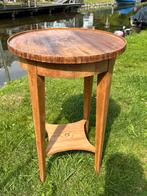 Oud houten bijzettafeltje, Antiek en Kunst, Ophalen