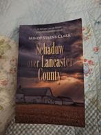Mindy Starns Clark - Schaduw over Lancaster County, Ophalen of Verzenden, Zo goed als nieuw, Mindy Starns Clark