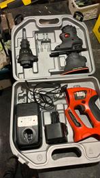 Snoerloze accuboormachine de accu is slecht, Doe-het-zelf en Verbouw, Gereedschap | Boormachines, Ophalen of Verzenden, Zo goed als nieuw