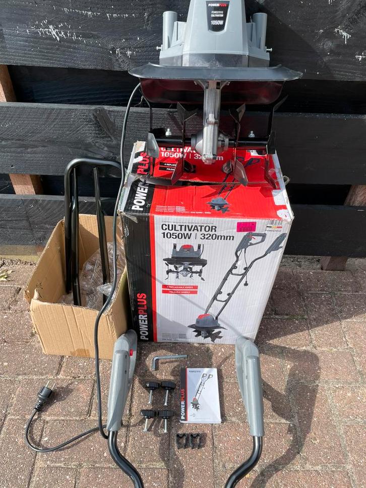 Powerplus POWEG7010 grondfrees (nieuw), Doe-het-zelf en Verbouw, Gereedschap | Freesmachines, Zo goed als nieuw, Elektrisch, Tuinfrees