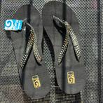 TEVA slippers wedge zwart met gouden details maat 42, Kleding | Dames, Nieuw, Sandalen of Muiltjes, TEVA, Zwart