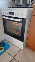 Oven en magnetron, Witgoed en Apparatuur, Fornuizen, Ophalen, Magnetron, 4 kookzones, Zo goed als nieuw