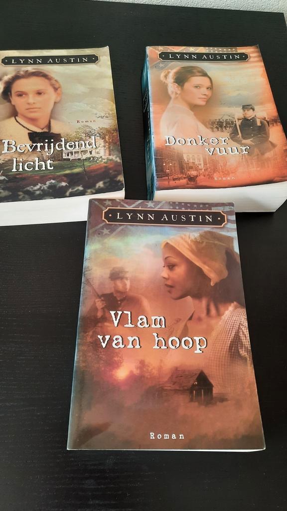 Lynn Austin - Burgeroorlog Trilogie, Boeken, Romans, Zo goed als nieuw, Amerika, Ophalen of Verzenden