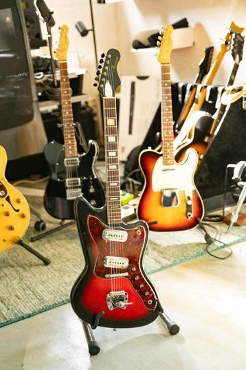 Harmony Holiday Silhouette 1960's - Redburst beschikbaar voor biedingen