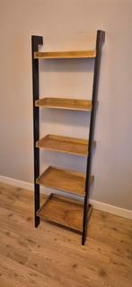 Ladderkast Leen Bakker, Ophalen