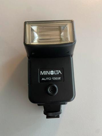 Minolta Auto 132X Flitser beschikbaar voor biedingen