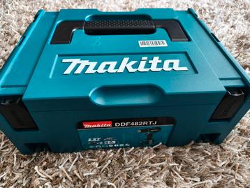 Makita DDF482ZJ 18V accu boormachine in MBox beschikbaar voor biedingen