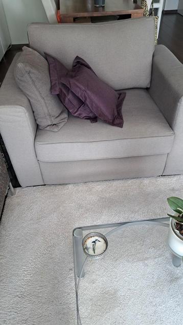 Mooie grijze stoffen love seat van het Kabinet