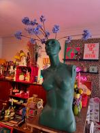 Te gekke upcyclede vaas van dames torso, Huis en Inrichting, Woonaccessoires | Vazen, Ophalen of Verzenden, Minder dan 50 cm
