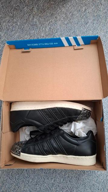 Adidas Superstar 80s black metal toe Maat 37 38 beschikbaar voor biedingen