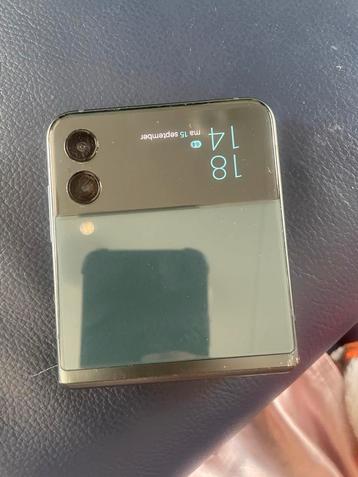 Samsung Galaxy Z Flip3 5G beschikbaar voor biedingen
