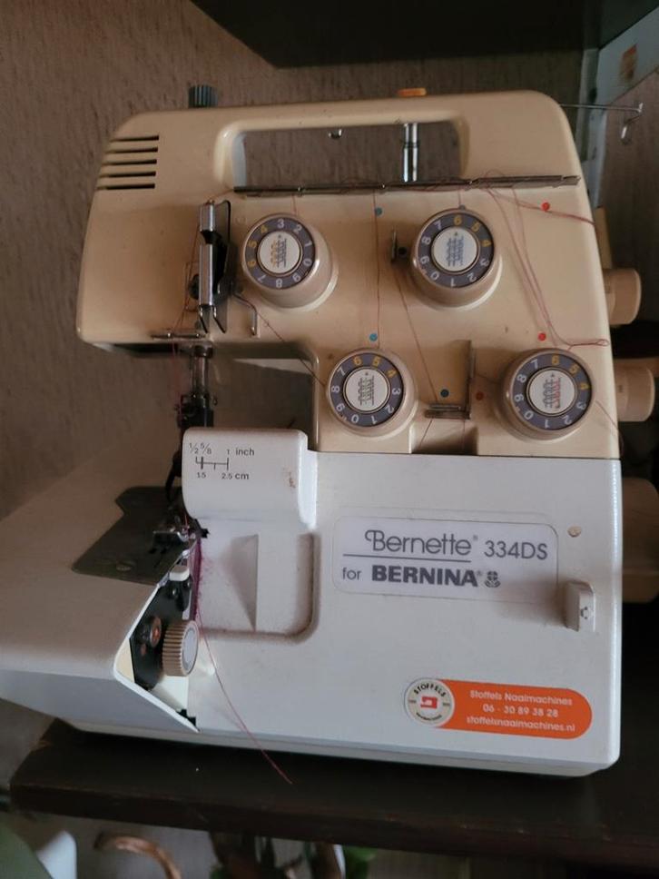 6 lockmachines bernina bernette en 3 naaimachines, Hobby en Vrije tijd, Naaimachines en Toebehoren, Gebruikt, Lockmachine, Bernina