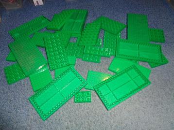 Partij K265=dikke Lego platen beschikbaar voor biedingen