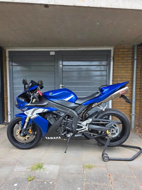 Yamaha R1 2de eigenaar yoshimura-titanium 21534km, Motoren, Motoren | Yamaha, Particulier, Super Sport, meer dan 35 kW, 4 cilinders