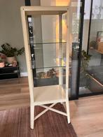 Fabrikor (ikea) vitrinekast, Huis en Inrichting, Kasten | Vitrinekasten, Ophalen, Met plank(en), Gebruikt, 100 tot 150 cm