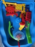 Buitenspeelgoed Waterbaan en grote box met divers speelgoed., Ophalen, Gebruikt