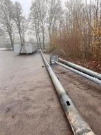 2 lichtmasten van een tennisbaan, Ophalen, Met statief, Zo goed als nieuw, Lamp met armatuur